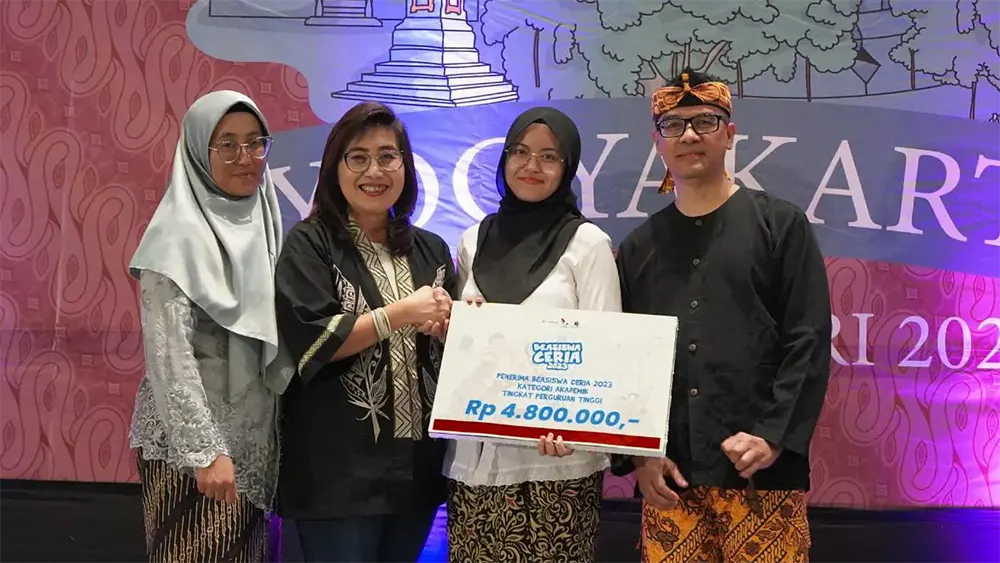 Karyawan FIFGROUP