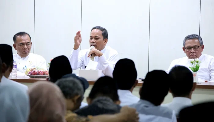 Realisasikan Pembangunan Alun-Alun Ciledug: Pj Wali Kota Tangerang Responsif Terhadap Masukan Warga dalam Dialog Masyarakat