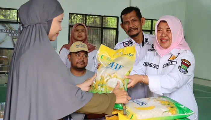 Gerakan Pangan Murah di Kecamatan Sepatan: Pemkab Tangerang Distribusikan 2 Ton Beras dengan Harga Terjangkau
