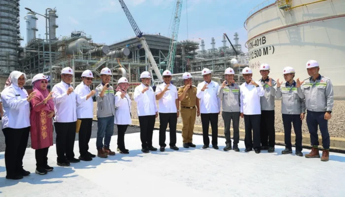 Industri Kimia Dasar Siap Pacu Pertumbuhan Ekonomi Banten, Pj Gubernur Al Muktabar: Buka Peluang Besar Tenaga Kerja Lokal