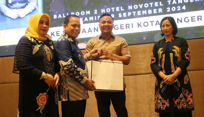 Serah Terima Jabatan Kajari Kota Tangerang, Pj Wali Kota Nurdin: Pertahankan Koordinasi Demi Pelayanan Terbaik Kepada Masyarakat