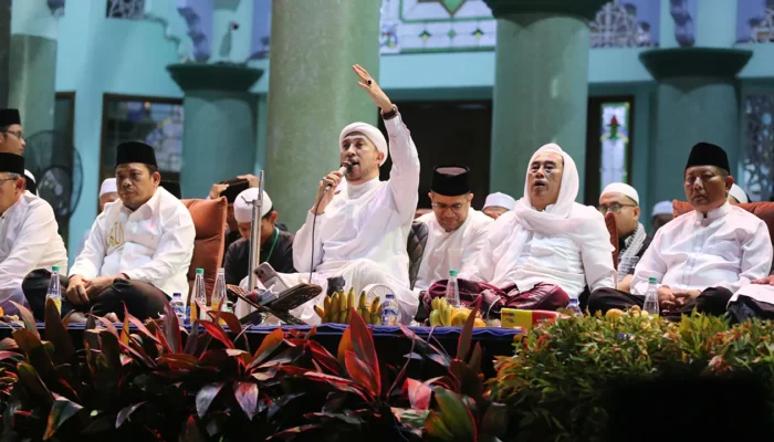 Tangerang Bershalawat 2024: Ribuan Jamaah Padati Masjid Raya Al-A’zhom Sejak Sore Hari