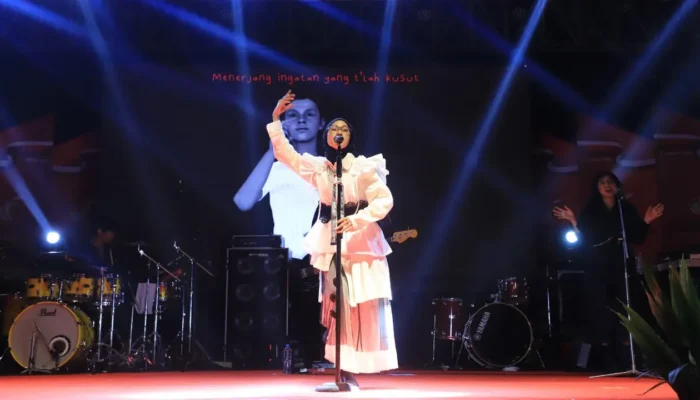 Muda Mudi Fest 2024: Nyanyikan Lagu “Runtuh”, Feby Putri Berhasil Memikat Hati Ribuan Pengunjung Kota Tangerang