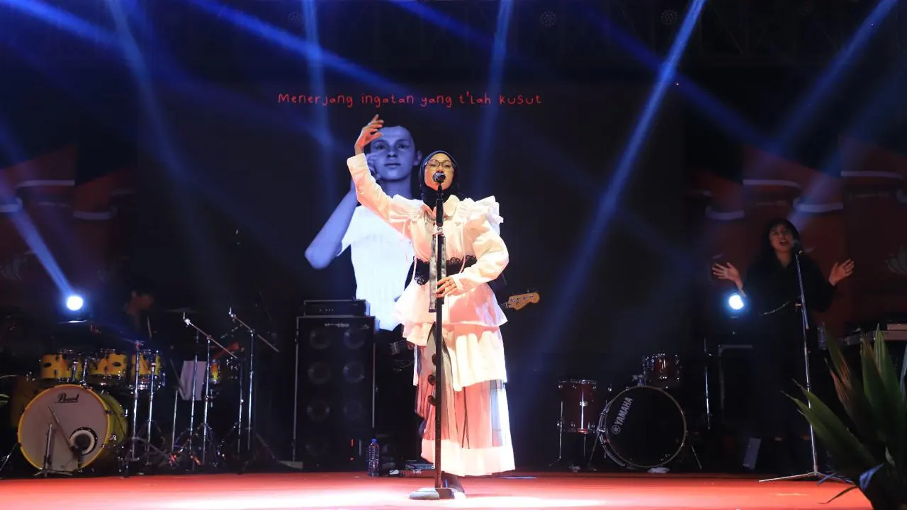 Feby Putri