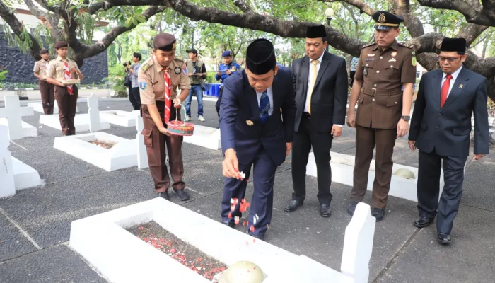 Hidupkan Semangat Patriotisme, Pemkot Tangerang Gelar Upacara Hari Pahlawan 2024 di Taman Makam Pahlawan Taruna