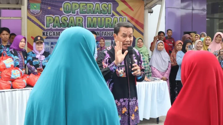 Bupati Tangerang Luncurkan Layanan Drive Thru Bazar di Panongan, Warga Bisa Urus Administrasi dan Sembako Murah dengan Mudah!