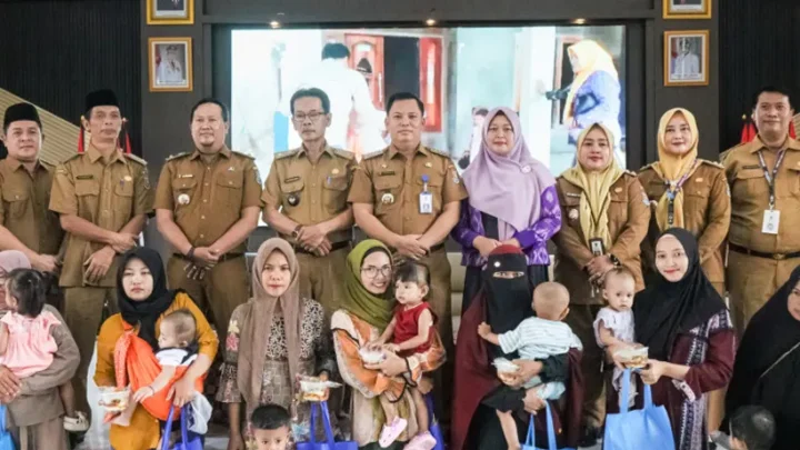 Fokus Cegah Stunting, Pemdes Cikupa Lakukan Pemberian Makanan Tambahan untuk Ibu Hamil dan Balita