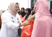 Wakil Bupati Tangerang Intan Nurul Hikmah Cek Langsung Gerakan Pasar Murah di Pasar Kemis