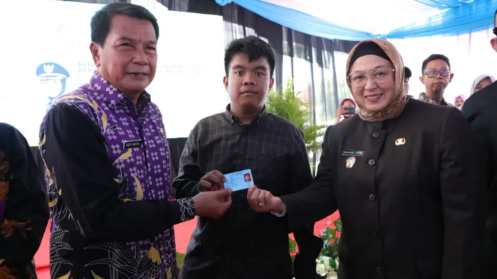 Warga Tangerang Wajib Tahu! Bupati Tangerang Tegaskan Layanan KTP & Adminduk di Kecamatan Nggak Boleh Dipungut Biaya