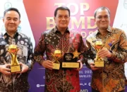 Diakui Nasional! Bupati Tangerang Terima Anugerah Top Pembina BUMD Awards 2025