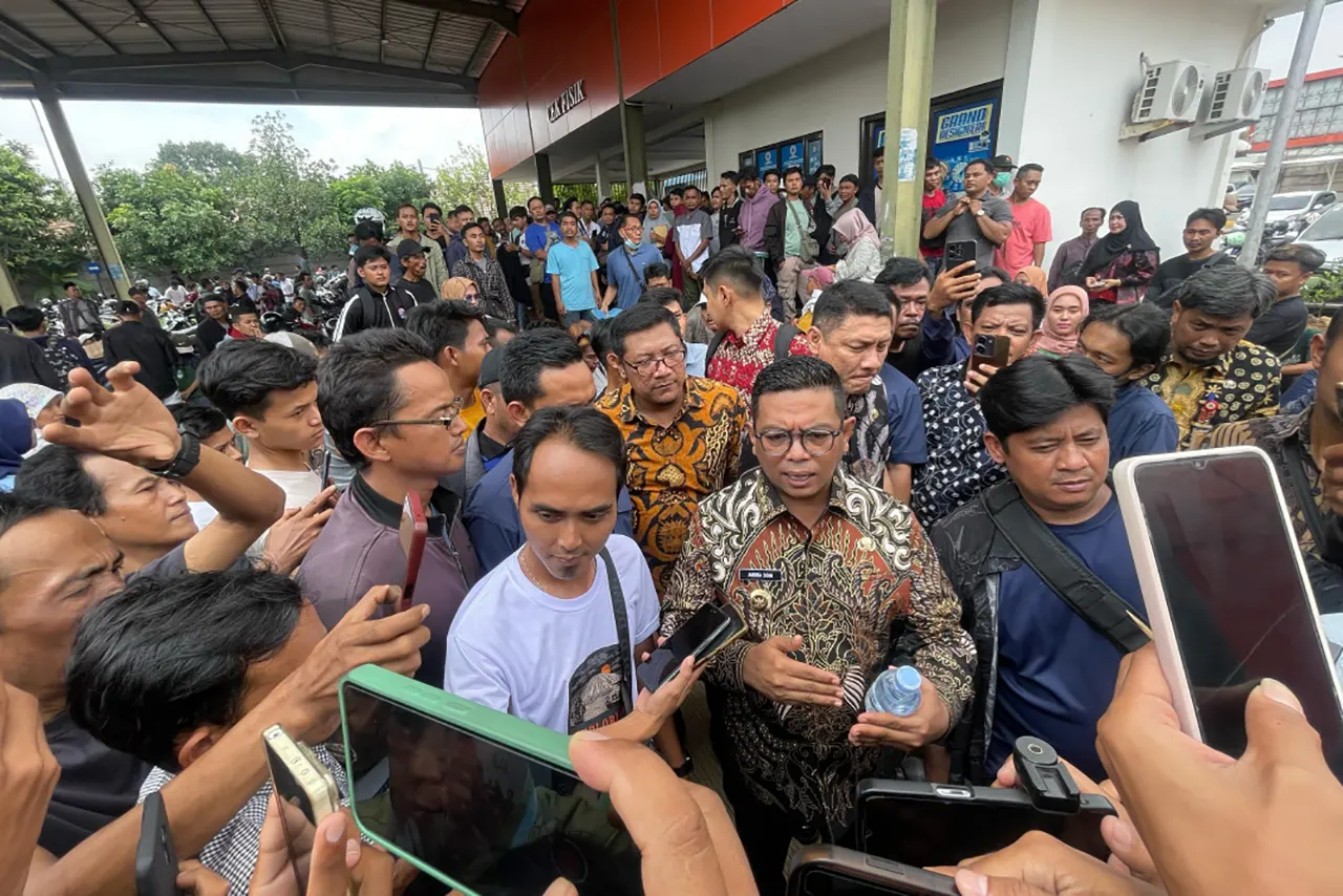 Samsat Serang