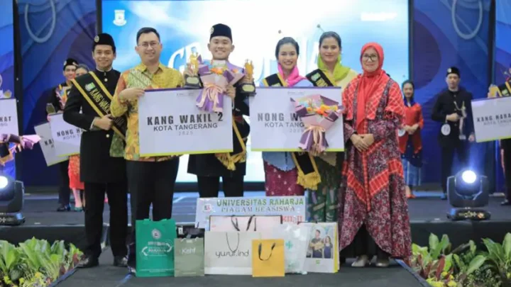 Malam Grand Final Sedot Perhatian Berbagai Kalangan, Pasangan dari Karawaci Dinobatkan sebagai Kang Nong Tangerang 2025