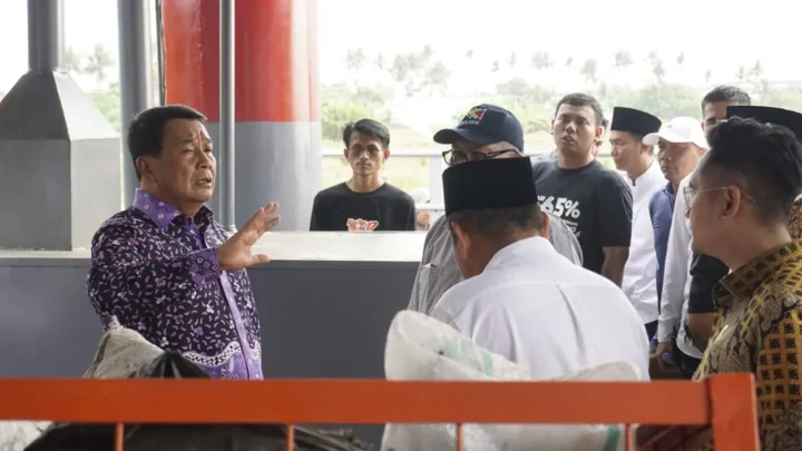 Bupati Tangerang Beri Nilai Positif Sistem Insinerator Bebas Asap dan Minim Residu di Desa Mekar Jaya