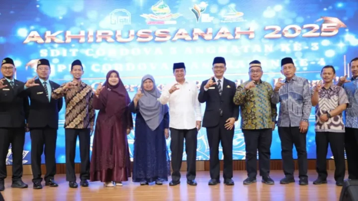 Bupati Tangerang Hadiri Milad ke-39 Ponpes Hudaatul Umam dan Resmikan Aula Baru di Pasar Kemis
