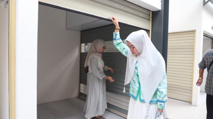 Pasar Anyar Tangerang Mulai Bergeliat Pascarevitalisasi, Pedagang Mulai Tata Kios Baru