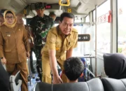 Pemkab Tangerang Angkut Semua Pelajar ke Sekolah Secara Gratis, Uji Coba Program Transportasi Khusus Sudah Dimulai!