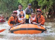 Turun Langsung! Gubernur Andra Soni Susur Kali Angke untuk Petakan Solusi Banjir Tangerang Raya