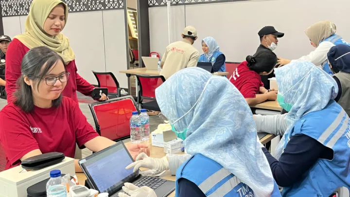 Puskesmas Bojong Kamal dan PT Servvo & PT Cikampek Kompak Gelar Cek Kesehatan Gratis di Legok