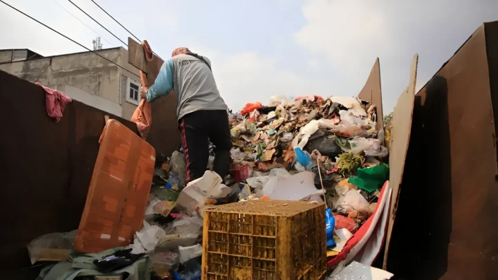 Pemkot Tangerang Kampanyekan Pengelolaan Sampah Dimulai dari Rumah
