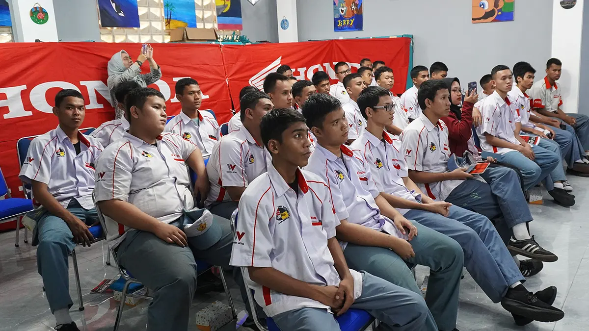 AHM dan WMS Ajak Siswa SMK Binaan Terapkan Pola Hidup Bijak Berkonsumsi dan Minimalis