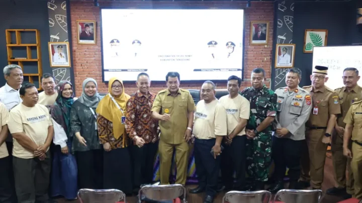Masuk 6 Besar Nasional, Kelompok KB Pria Pasar Kemis Diverifikasi, Bupati Tangerang Terima Kunjungan Tim Lapangan