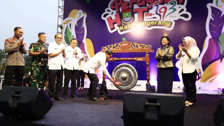 hut ke 393
