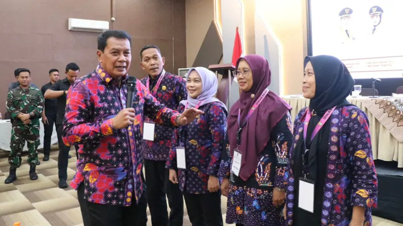 Maesyal Rasyid: Kepsek dan Pengawas Sekolah Harus Menjadi Sumber Inspirasi bagi Anak Didik