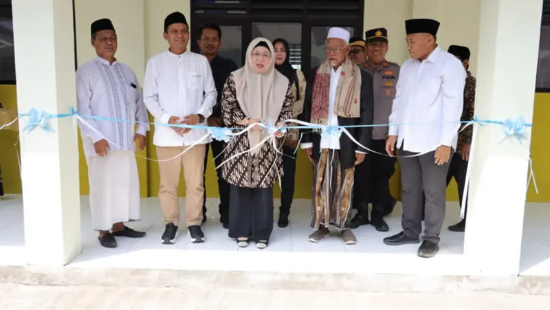 Perkuat Pendidikan, Wabup Intan Resmikan Gedung SMP Nurul Huda Rancailat